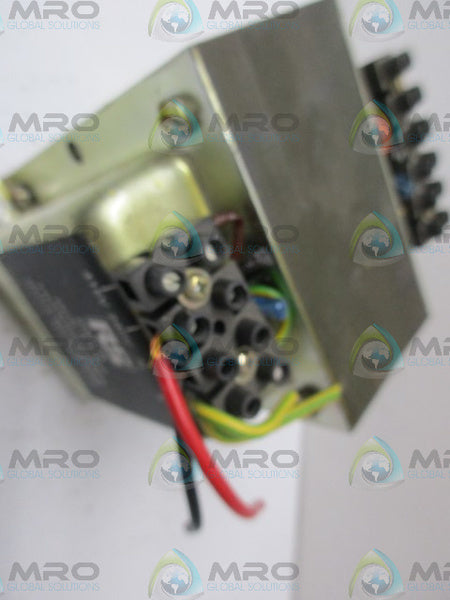 RS COMPONENTS 208-529 ISOLATING TRANSFORMER UNMP