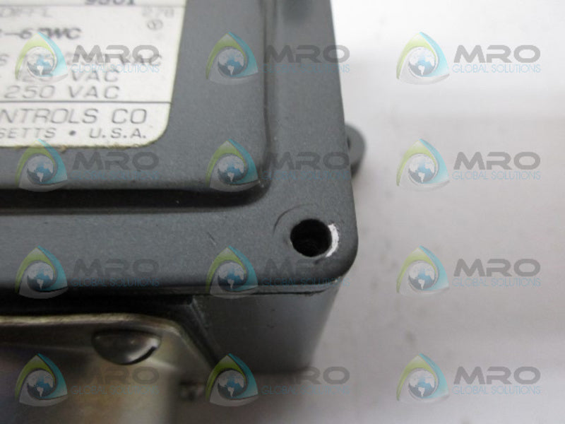 UNITED ELECTRIC J6 136 PRESSURE SWITCH UNMP