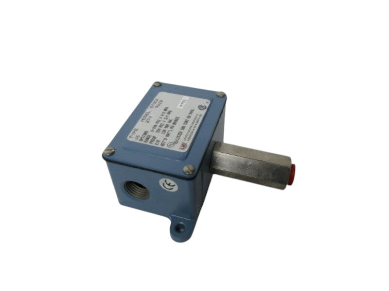 UNITED  ELECTRIC J6 274 PRESSURE SWITCH NSNP