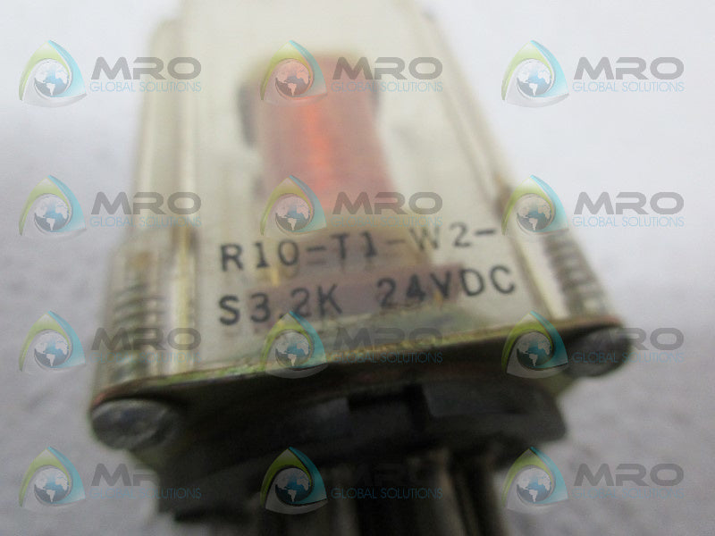 AMF R10-T1-W2S32K GENERAL PURPOSE RELAY UNMP