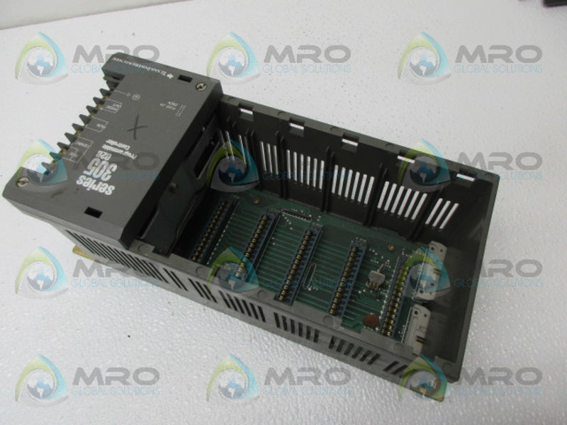 TEXAS INSTRUMENTS 305-02B PROGRAMMABLE CONTROLLER UNMP