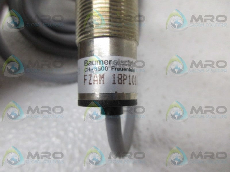 BAUMER FZAM18P1010 PHOTOELECTRIC DIFFUSE SENSOR NSNP