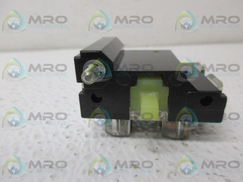 GENERAL ELECTRIC CR104P SWITCH BASE UNMP