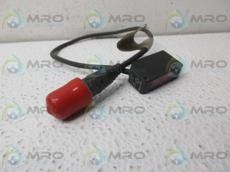 KEYENCE PZ-V33P  UNMP