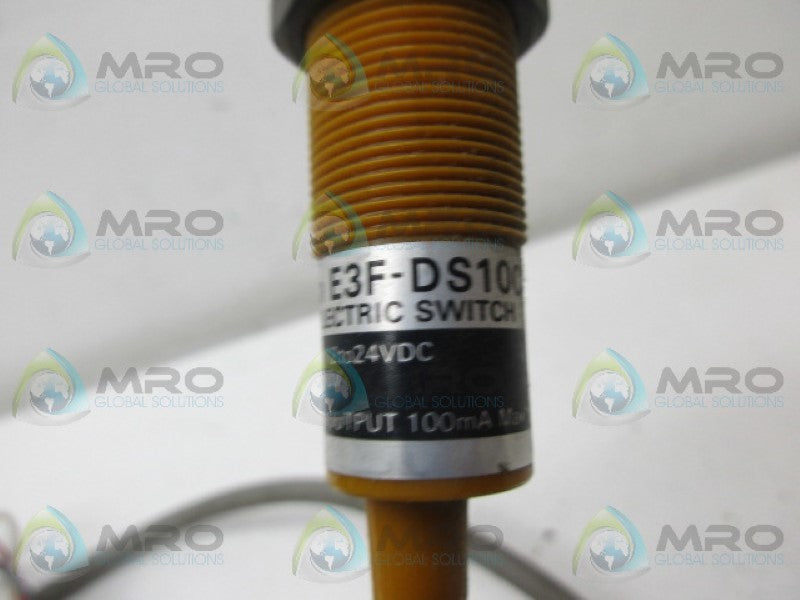 OMRON E3F-DS10C4  UNMP