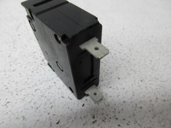 FUJI ELECTRIC CP31E/5 CIRCUIT BREAKER 5A UNMP