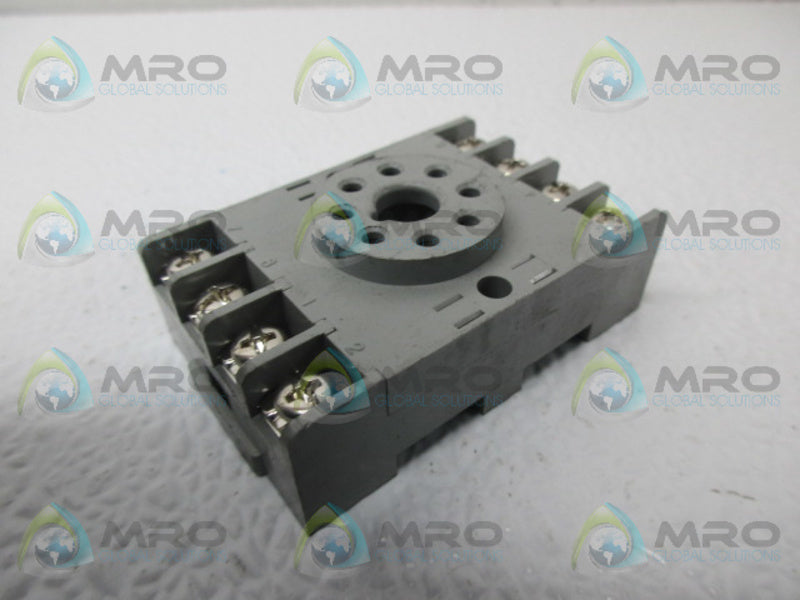 DAYTON 5X852E RELAY SOCKET  UNMP