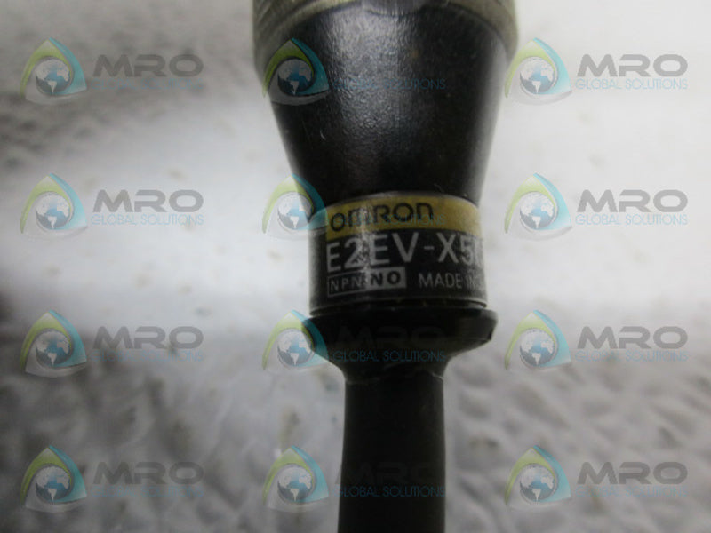 OMRON E2EV-X5C1 PROXIMITY SENSOR UNMP