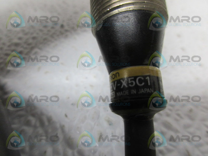OMRON E2EV-X5C1 PROXIMITY SENSOR UNMP