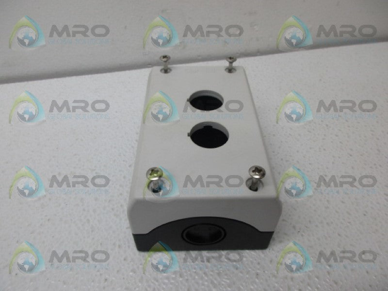 KLOCKNER MOELLER M22-I2 SURFACE MOUNTING ENCLOSURE NSMP