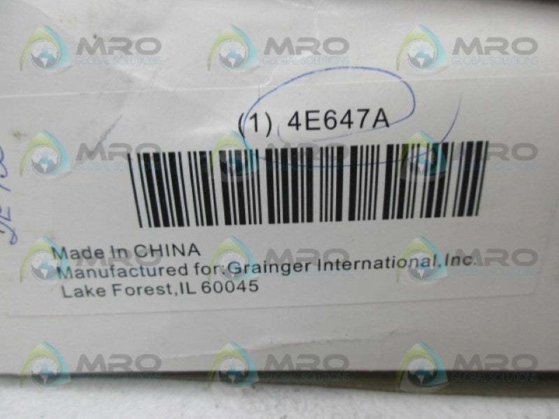 GRAINGER 4E647A LOCKING COVER NSMP