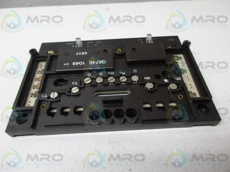 HONEYWELL Q674E1049 HEAT/COOL SUBBASE  NSNP