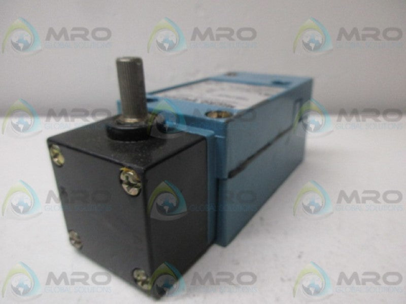 MICRO SWITCH LSL2C 600VAC 10A NSNP