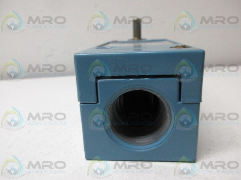 MICRO SWITCH LSL2C 600VAC 10A NSNP