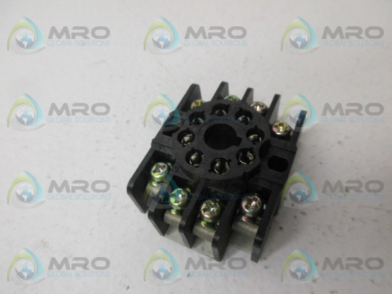 FUJI ELECTRIC TP38S RELAY BASE SOCKET  NSNP