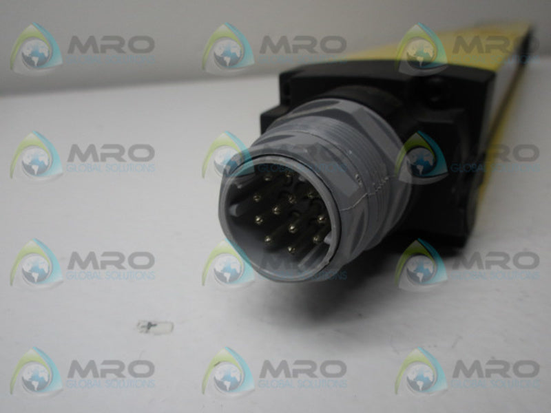 SICK C40E-0303CA010 SAFETY LIGHTS  NSNP