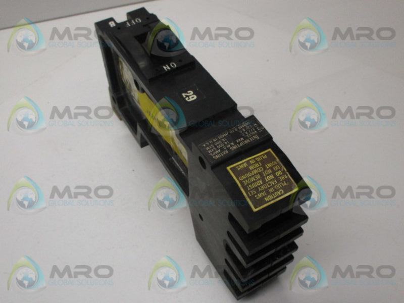 SQUARE D FY-14015-B CIRCUIT BRAEKER  UNMP