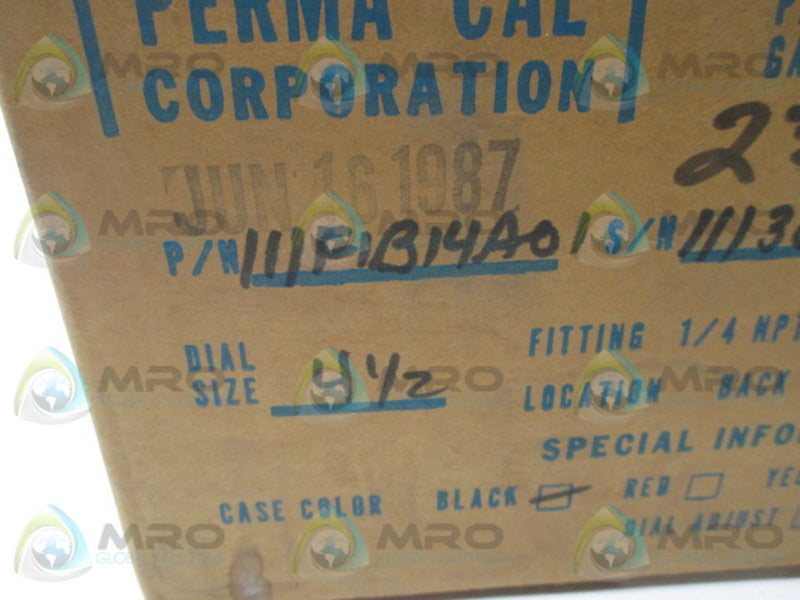 PERMA-CAL 111F1B14A01 PRESSURE GAUGE 0-3000 PSI  NSFS
