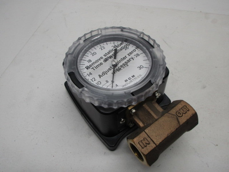 RCM FLOW 1/2-71-R-30-ES GALLON FLOW METER  NSMP