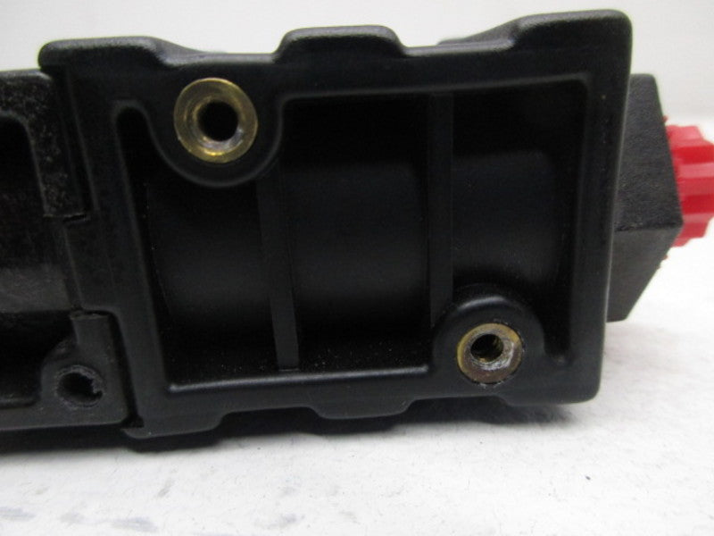 SIERRA GAS TRAK 810C-NR-13-MP FLOW CONTROLLER 0-35  UNMP