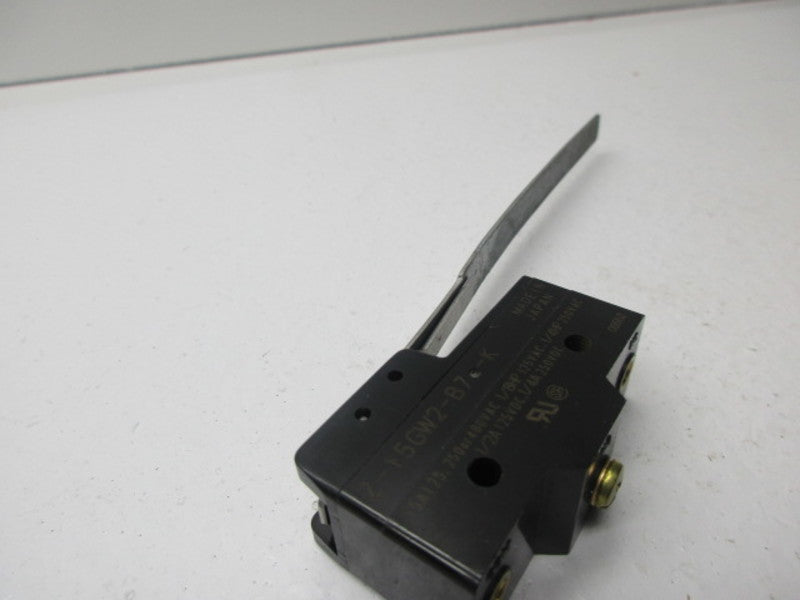 OMRON Z-15GW2-B7-K HINGE ROLLER LEVER SWITCH  NSNP