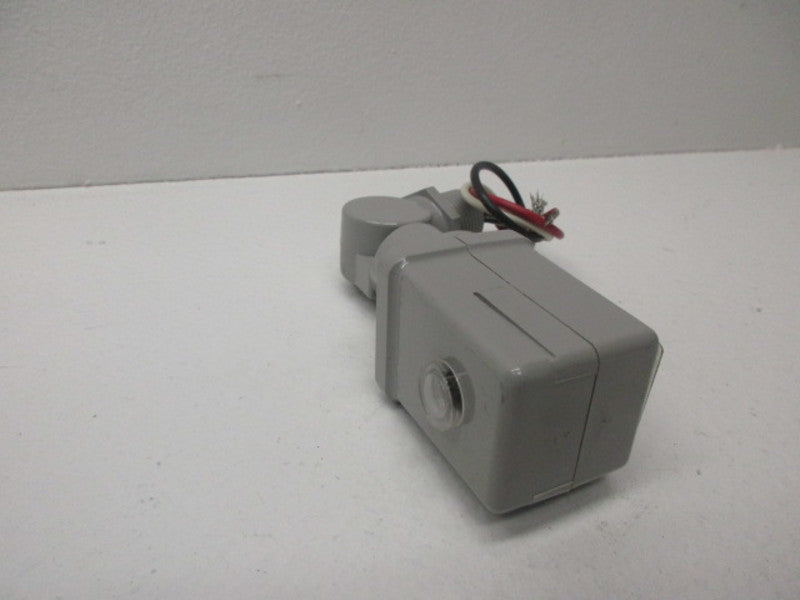 INTERMATIC K4221 SWIVEL MOUNT PHOTOCONTROL  UNMP