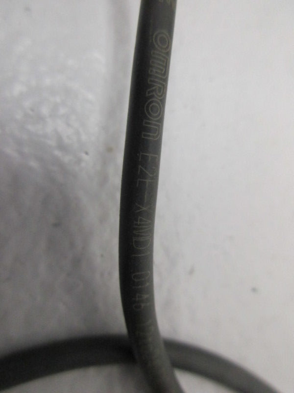 OMRON E2E-X4MD1 PROXIMITY SWITCH  UNMP