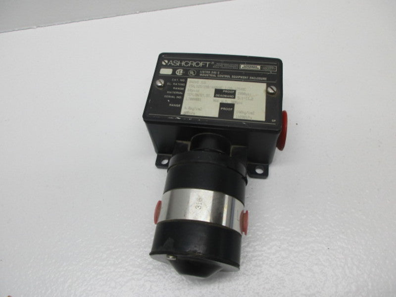 ASHCROFT D424S XUD DIFFERENTIAL SWITCH 2000PSI  NSNP