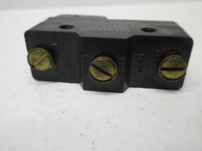 MICROSWIITCH BZ-2RW82555-A2 LIMIT SWITCH  UNMP