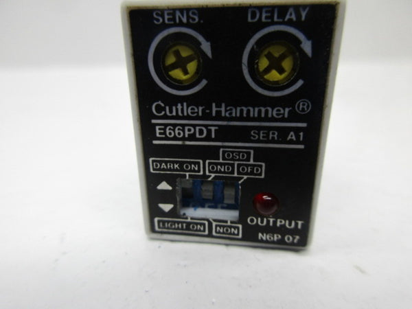 CUTLER HAMMER E66PDT RELAY  UNMP