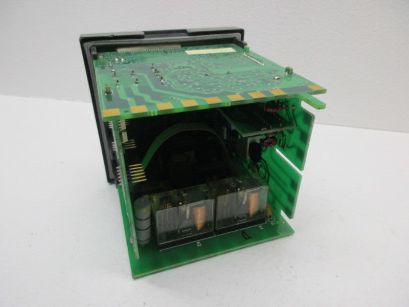 LOVE CONTROLS 26133-926-934 TEMPERATURE CONTROLLER (AS PICTURED)  UNMP