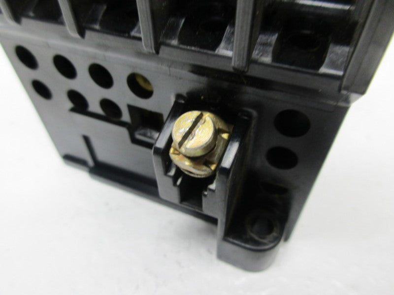SEIMENS 3TA2112-5A CONTACTOR  UNMP