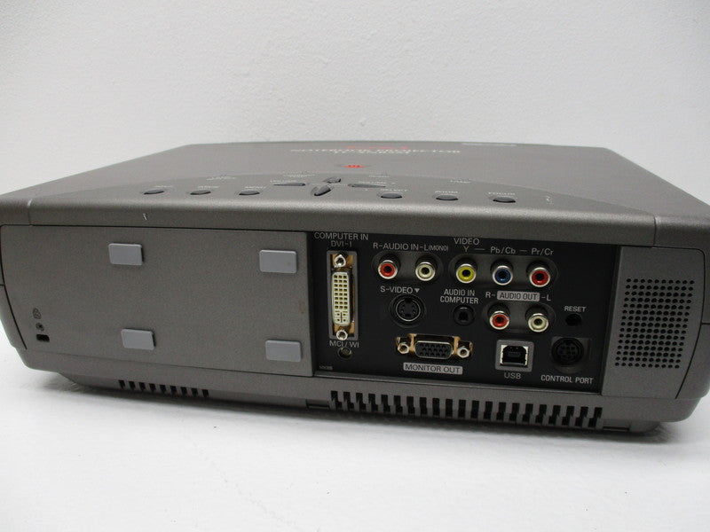 EIKI LC-XNB5M  NSNP