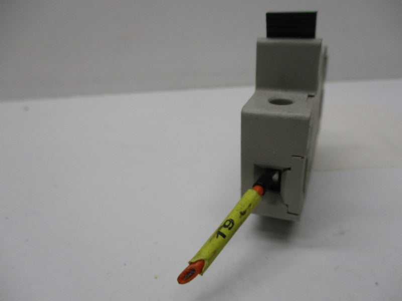 TELEMENIQUE DF6-AB10U  UNMP