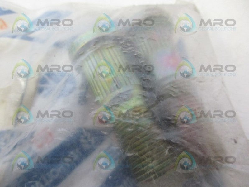 NSNP HOLLAND C5NN1117R (PKG OF 2) BOLT NSMP