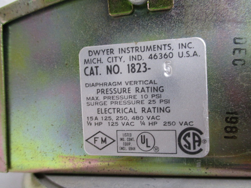 DWYER 1823-5  NSNP