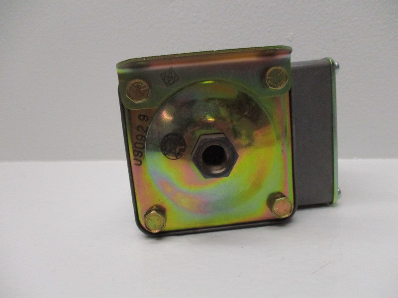 BARKSDALE D2T-M150SS-L6  NSNP