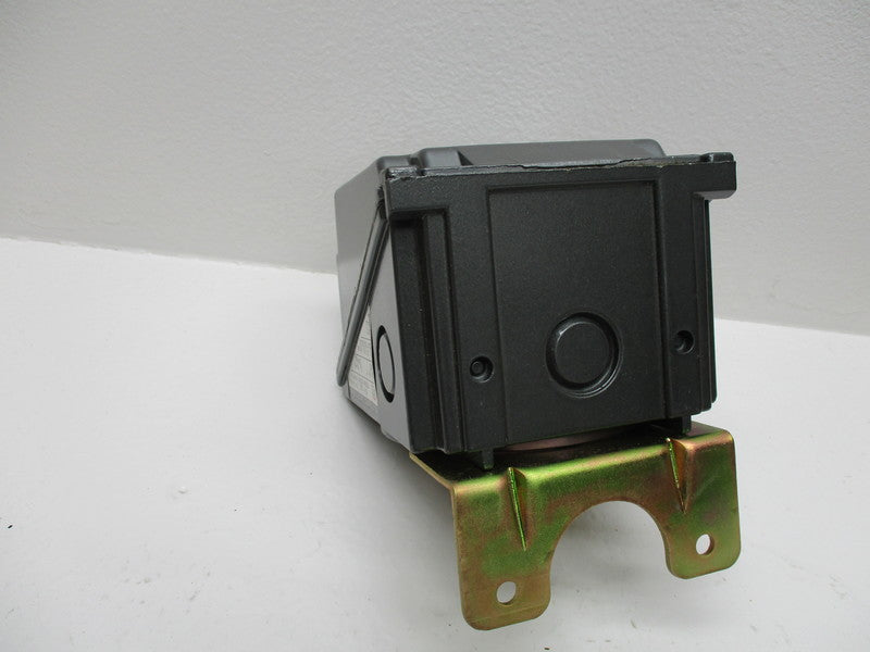 UNITED ELECTRIC J302-9818-553  NSMP