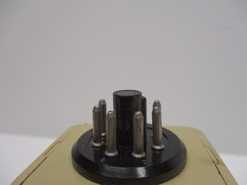 EAGLE SIGNAL CR210S7A6-2J74X RELAY 120V 50/60HZ 10AMP  UNMP