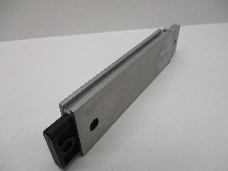 FESTO EZH-10/40-40-A-B UNMP