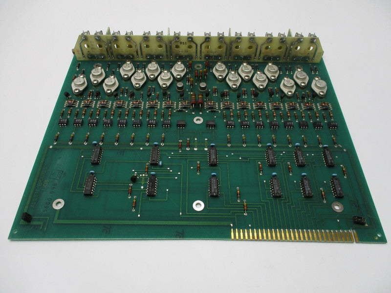 ALLEN BRADLEY 634176-90 MODULAR RELAY DRIVE UNMP