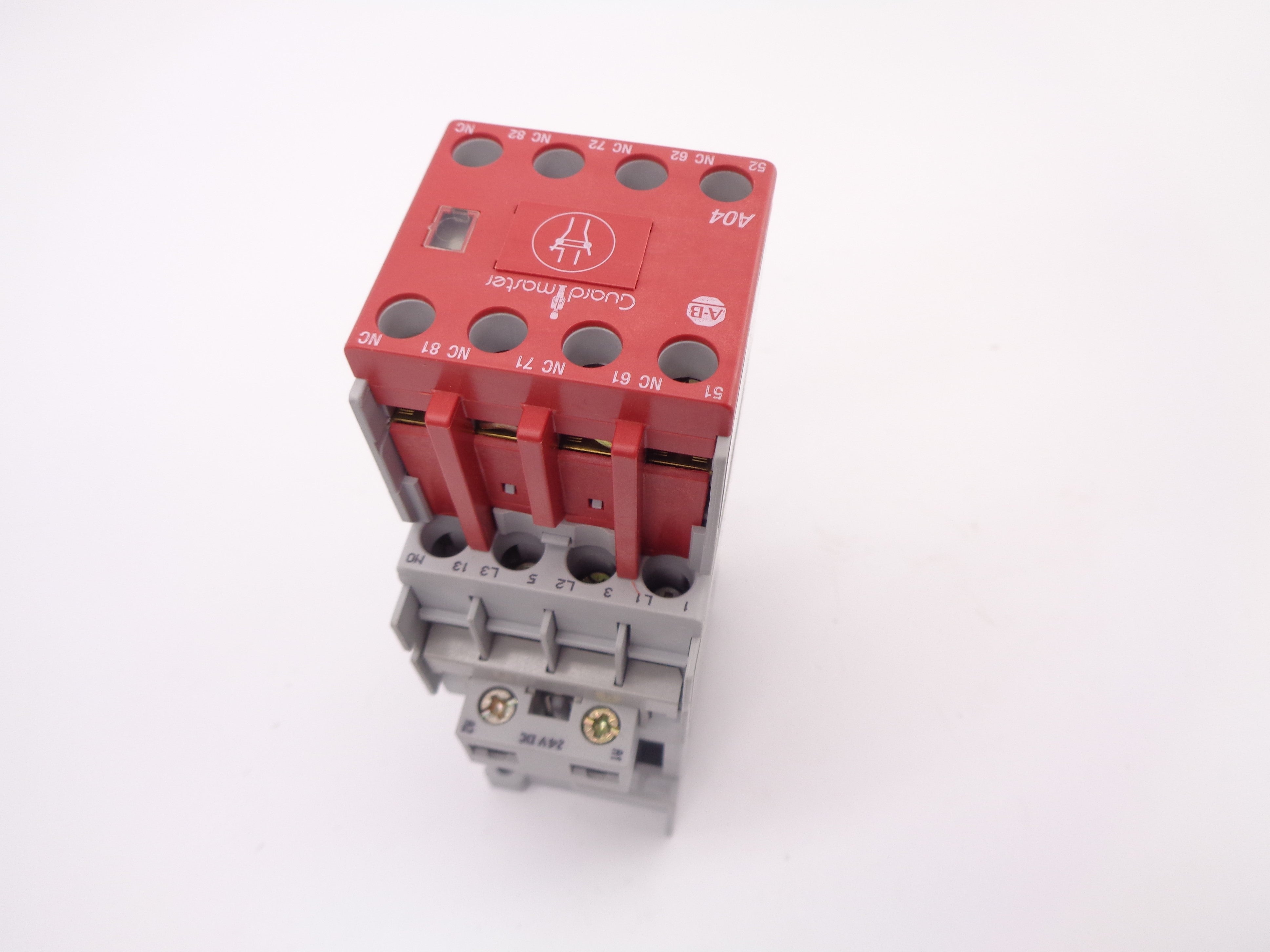 ALLEN BRADLEY 100S-C09ZJ14C SER. A 24VDC (BR/WH) NSMP