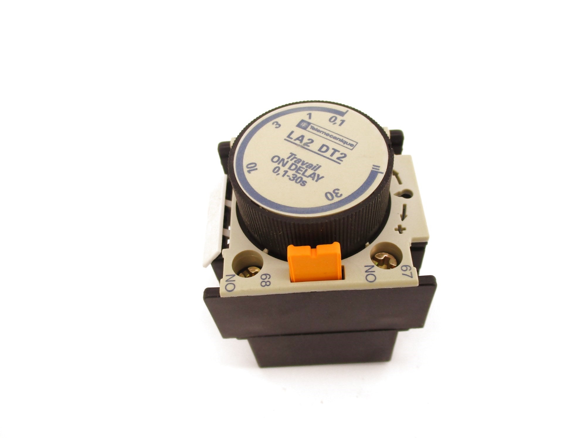 TELEMECANIQUE LA2DT2 500V 6A 0.1-30S NSMP