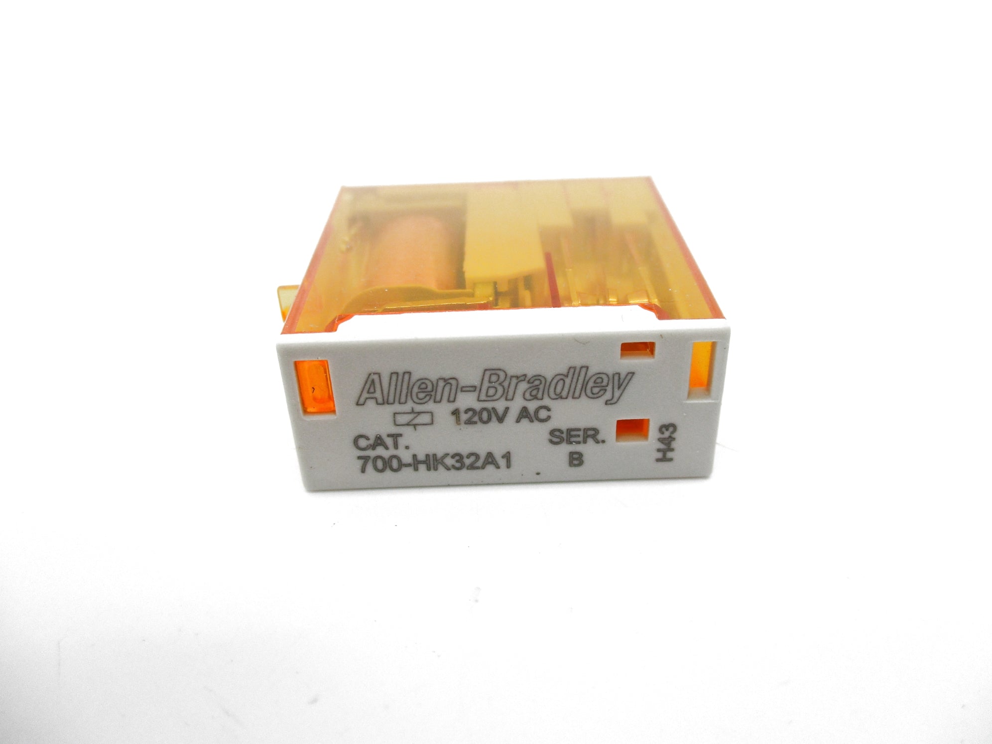 ALLEN BRADLEY 700-HK32A1 SER. B 120VAC 8A NSNP