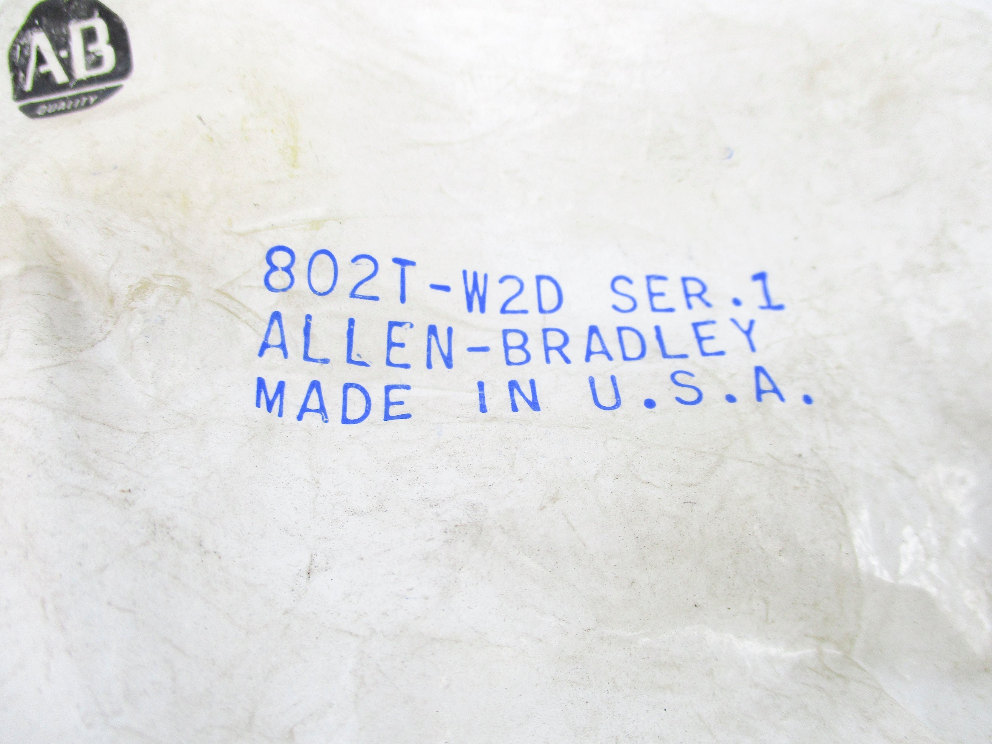 ALLEN BRADLEY 802T-W2D SER. 1 NSMP