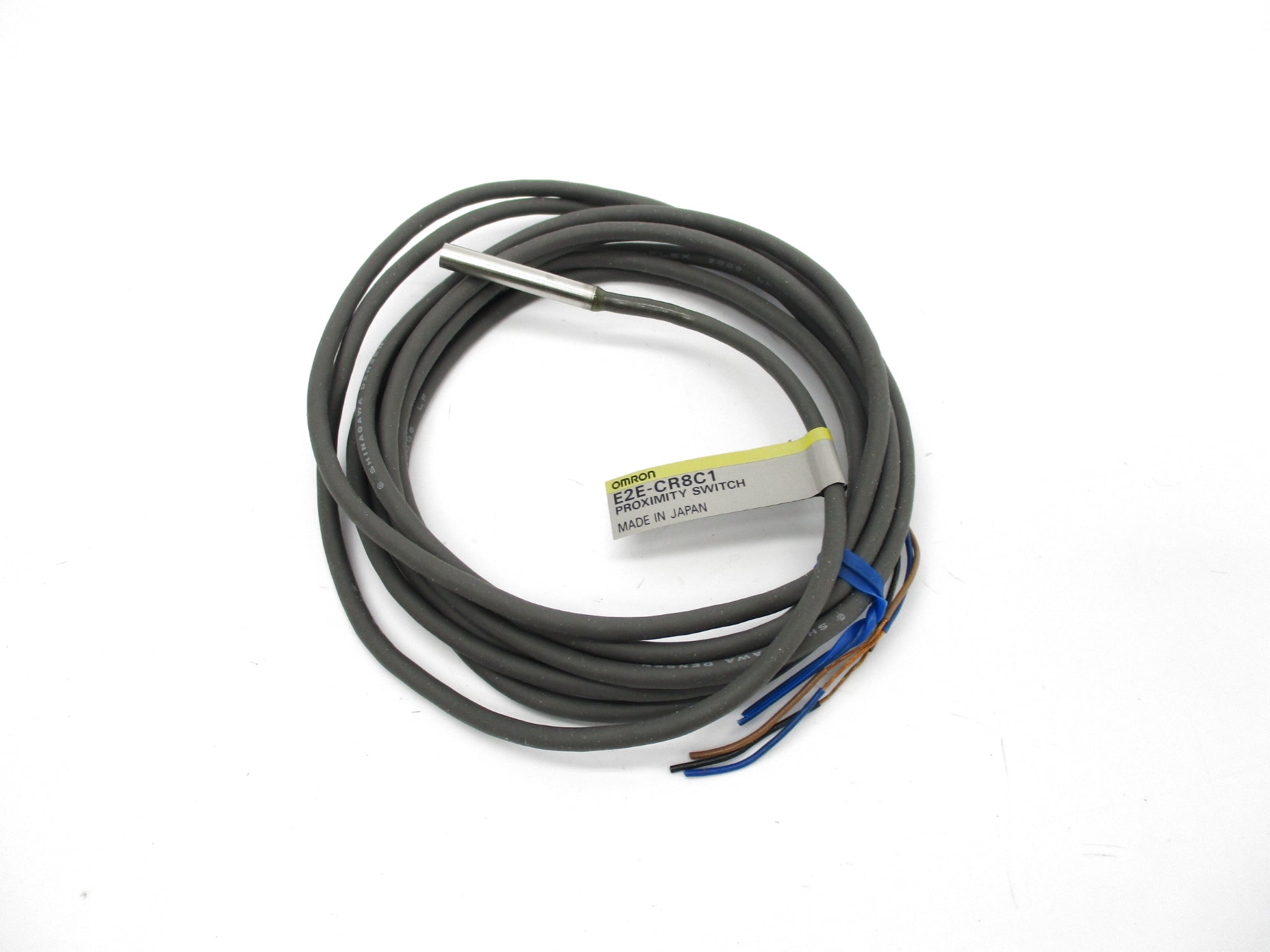 OMRON E2E-CR8C1 12-24VDC 2M NSMP