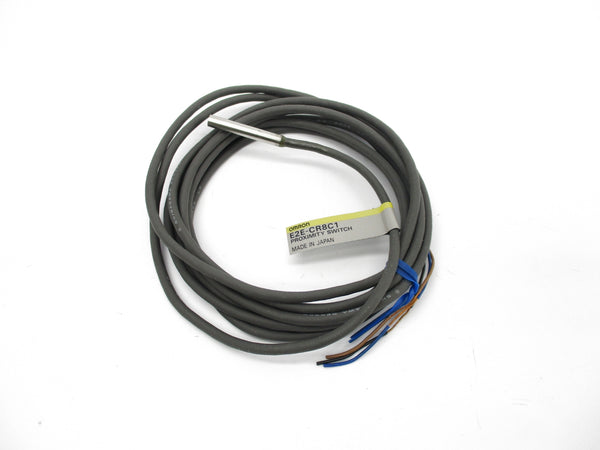 OMRON E2E-CR8C1 12-24VDC 2M NSMP