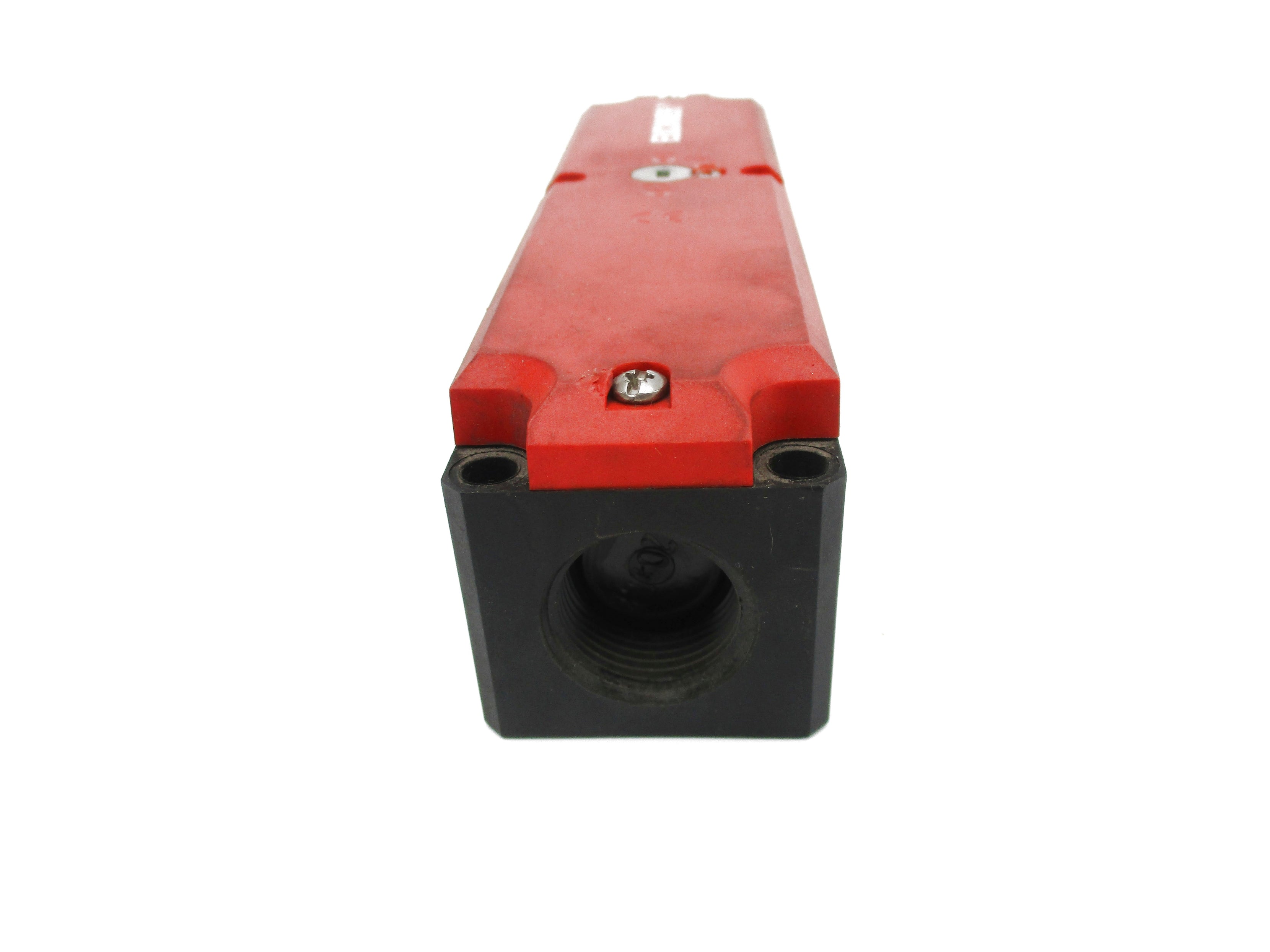 EUCHNER TP1-538A024M 230V 4A NSNP