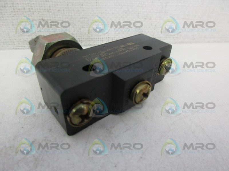 MICRO SWITCH BZRQ784 LIMIT SWITCH NSNP