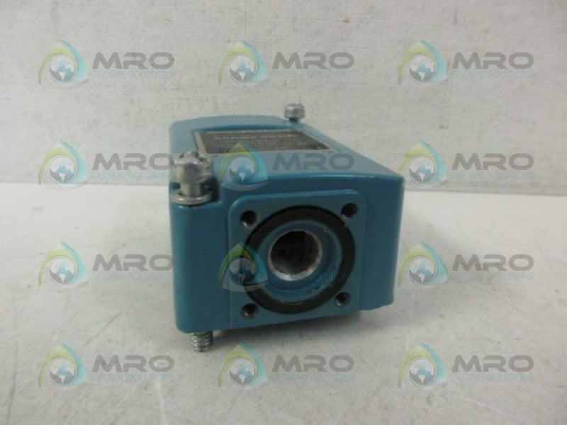 MICRO SWITCH 201LS1 (AS PICTURED) NSNP